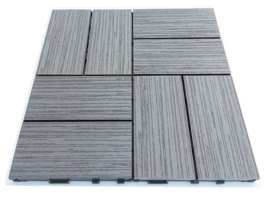 Patio extérieur de tuile de plate-forme du plancher WPC d'ingénierie de 8mm autour de la piscine creusée