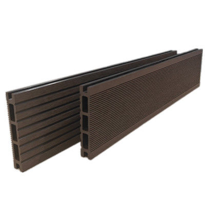 Polvaleur polyvalent 20 * 110 mm WPC idéal pour les deux résidentiels commerciaux en différentes couleurs