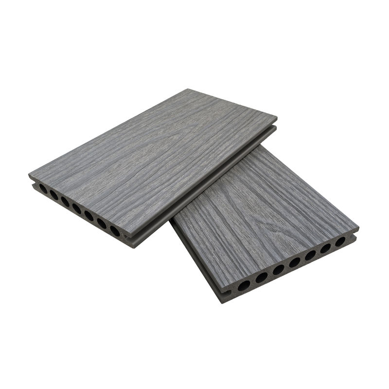 Terrasses extérieures durables et élégantes.