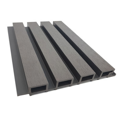 Coextrusion composée en plastique en bois de panneau de mur extérieur décoratif de WPC Paneli