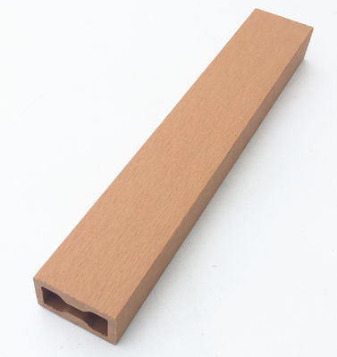 Quille composite coiffée de terrasse, solive étanche extérieure Wpc